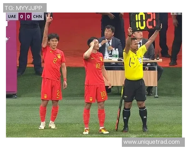 中国足球对阵印度错失空门的球员究竟是谁引发热议