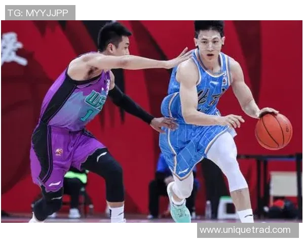 北京首钢与广东季后赛第三场激战正酣谁能在关键时刻逆转局势夺得胜利 北京首钢与广东季后赛第三场激战正酣谁能在关键时刻逆转局势夺得胜利