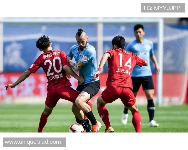 上海上港与大连一方精彩对决全场回放精彩瞬间不容错过
