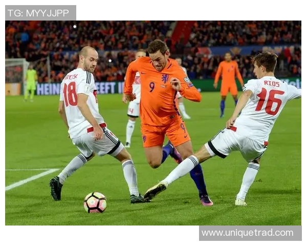 回顾2000年欧洲杯意大利对荷兰的经典阵容与战术分析 回顾2000年欧洲杯意大利对荷兰的经典阵容与战术分析