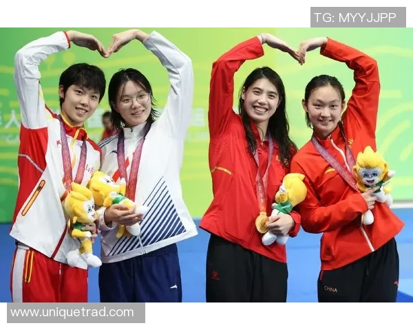 山东队演出惊天反转!杨浚瑄最终50米极限反超,夺全运会游水接力首金 山东队演出惊天反转!杨浚瑄最终50米极限反超,夺全运会游水接力首金